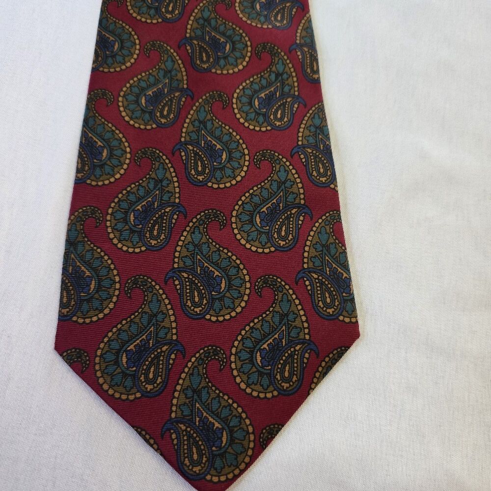 JUSTIN DAVID Tradition Distinction RED Multi-Color 100% Silk Handmade Tie USA